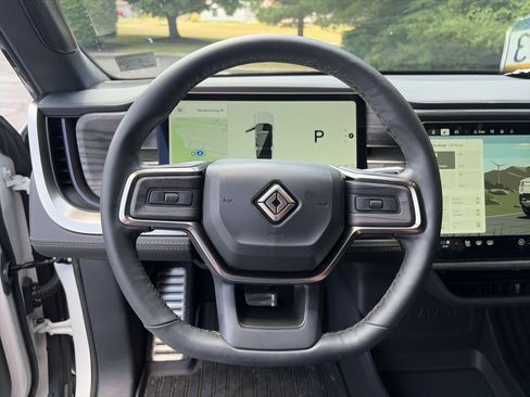 Used 2022 Rivian R1S Launch Edition AWD/4WD image 48