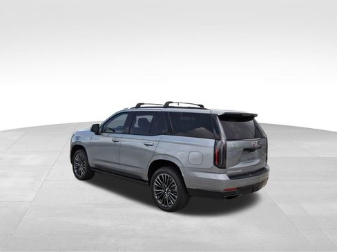 Certified 2025 Cadillac Escalade Sport Platinum w/ LPO, Floor Liner Package AWD/4WD image 3