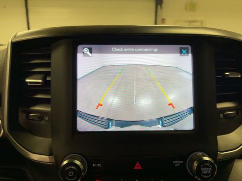 Used 2021 RAM 1500 Big Horn image 26