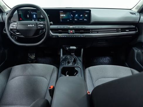 Used 2025 Kia K4 FWD image 21