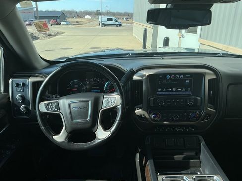 Used 2018 GMC Sierra 1500 Denali w/ Denali Ultimate Package image 9