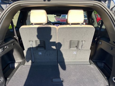 New 2025 Jeep Grand Cherokee L Limited image 14