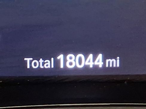 Used 2023 BMW 430i Convertible w/ M Sport Package image 19