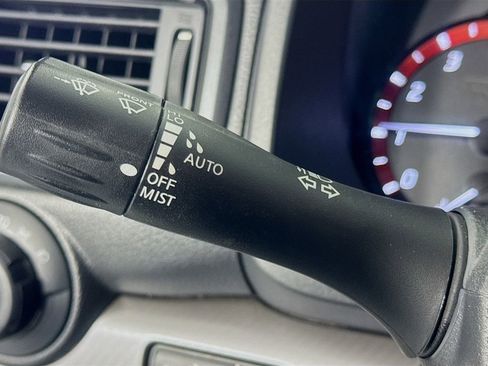 Used 2021 Nissan Titan PRO-4X w/ Pro-4x Convenience Package image 12