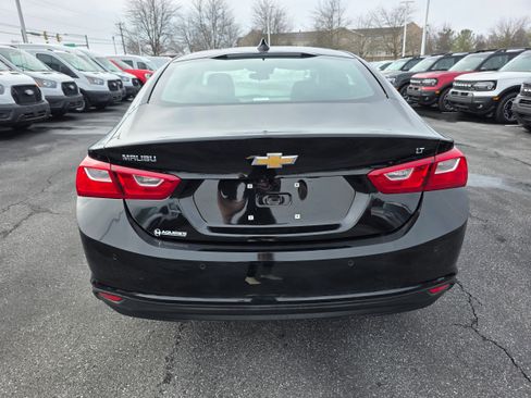 Used 2024 Chevrolet Malibu LT image 4