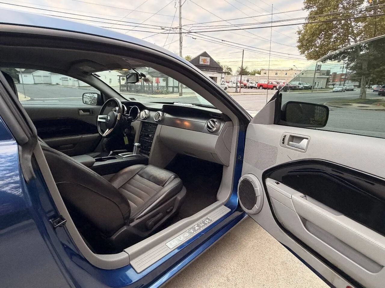 Used 2007 Ford Mustang GT Premium RWD image 17