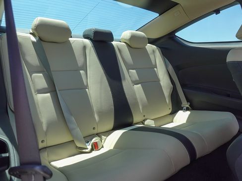 Used 2014 Honda Accord EX-L image 14