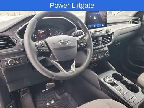 Used 2021 Ford Escape SE w/ SE Sport Appearance Package image 12