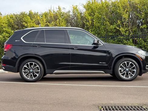 Used 2017 BMW X5 xDrive40e image 3