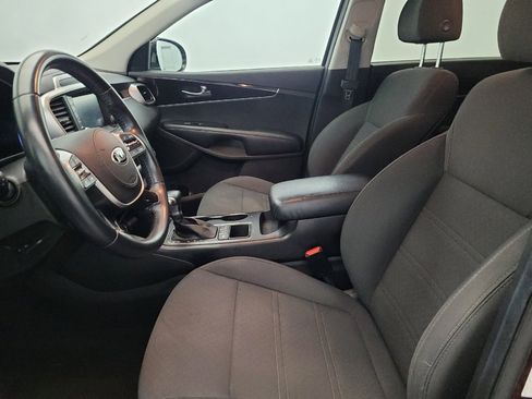 Used 2020 Kia Sorento LX w/ LX I4 Convenience Package AWD/4WD image 17