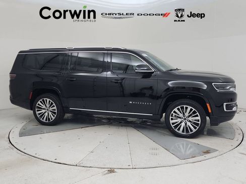 New 2025 Jeep Wagoneer L Series II image 1