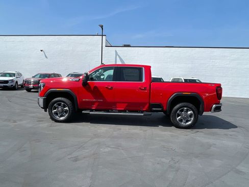 New 2025 GMC Sierra 2500 SLE w/ SLE Value Package; image 8