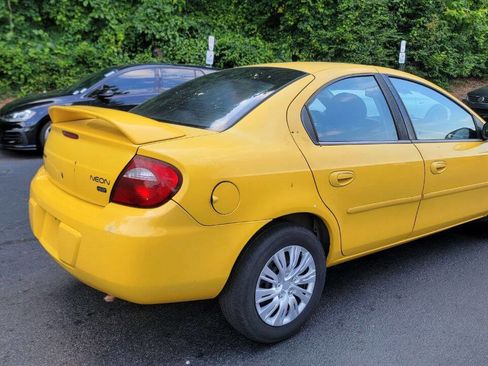 Used 2004 Dodge Neon SXT w/ Sport Appearance Group FWD image 6