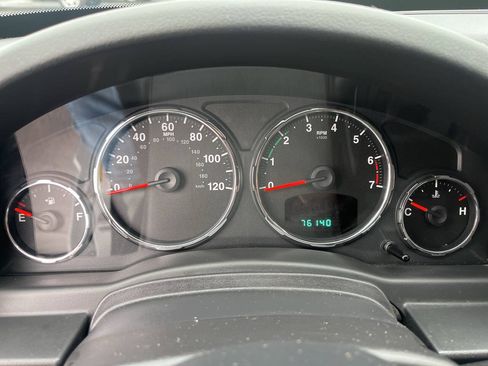 Used 2012 Jeep Liberty Sport AWD/4WD image 15