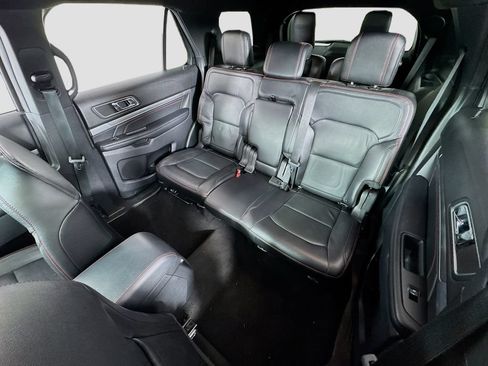 Used 2019 Ford Explorer Sport AWD/4WD image 13