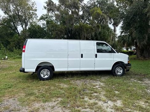 New 2025 Chevrolet Express 2500 Extended w/ Driver Convenience Package RWD image 18