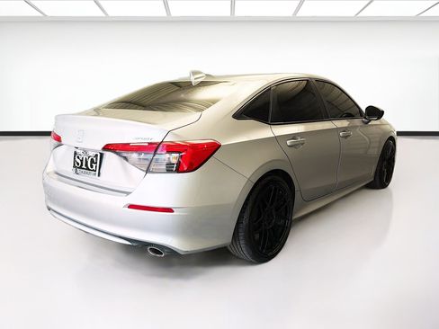 Used 2022 Honda Civic Sport image 4