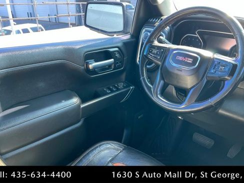 Used 2020 GMC Sierra 1500 AT4 w/ Off-Road Performance Package image 11