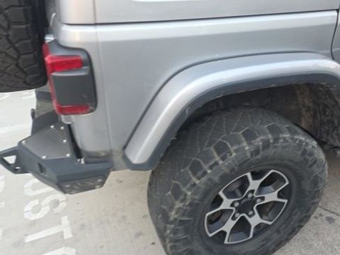 Used 2021 Jeep Wrangler Unlimited Rubicon image 18