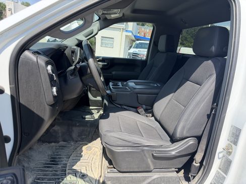 Used 2020 GMC Sierra 2500 4x4 Regular Cab w/ Convenience Package image 11