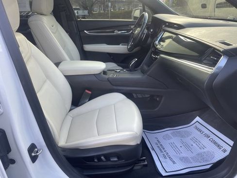 Used 2020 Cadillac XT6 Sport image 36
