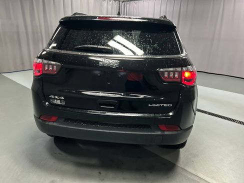 Used 2025 Jeep Compass Limited w/ Sun & Sound Group AWD/4WD image 6