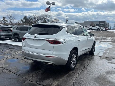 Certified 2023 Buick Enclave Essence image 5