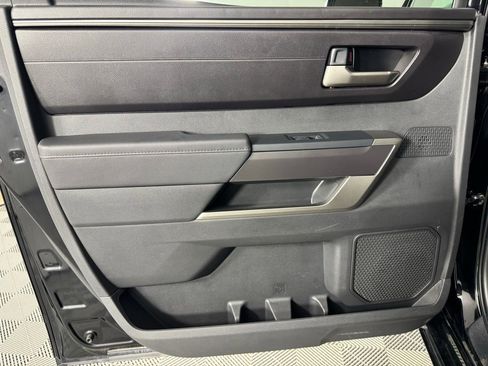 Used 2025 Toyota Tundra SR5 w/ SR5 Convenience Package AWD/4WD image 23