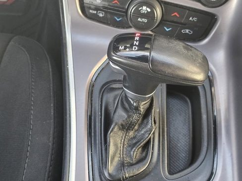 Used 2022 Dodge Challenger R/T w/ Driver Convenience Group image 20