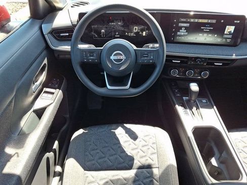 Used 2025 Nissan Kicks SV w/ SV Premium Package AWD/4WD image 14