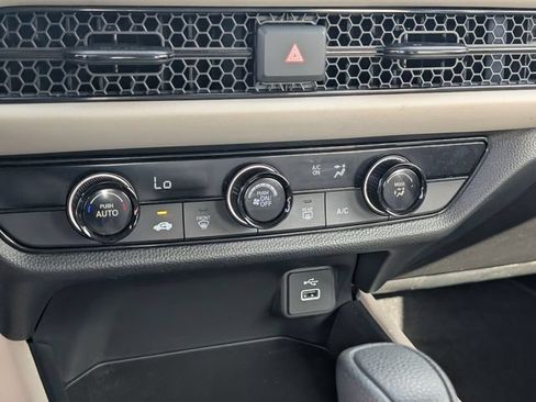 Used 2025 Honda HR-V LX image 27