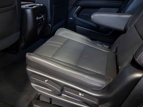 Used 2021 Chevrolet Tahoe RST w/ Luxury Package AWD/4WD image 60