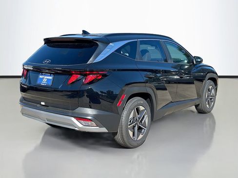 New 2026 Hyundai Tucson SEL image 3