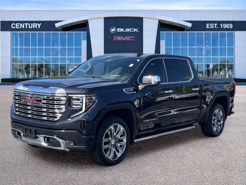 Used 2025 GMC Sierra 1500 Denali w/ Denali Reserve Package AWD/4WD image 7