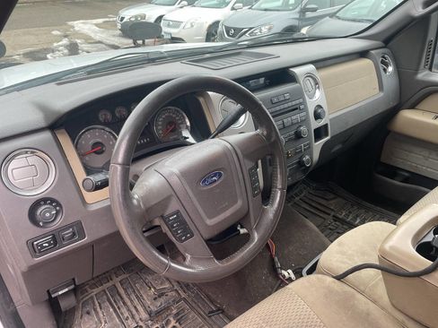 Used 2010 Ford F150 XLT image 29