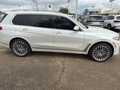 Used 2019 BMW X7 xDrive40i w/ Premium Package image 4