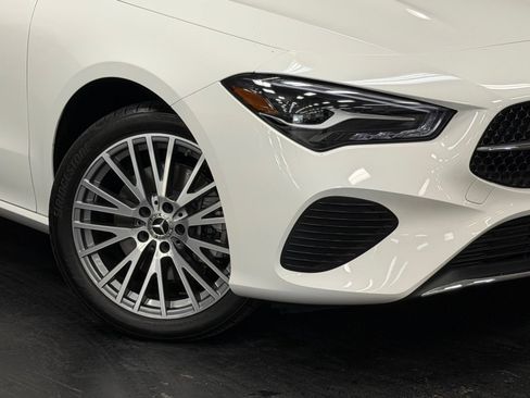 Used 2026 Mercedes-Benz CLA 250 image 4