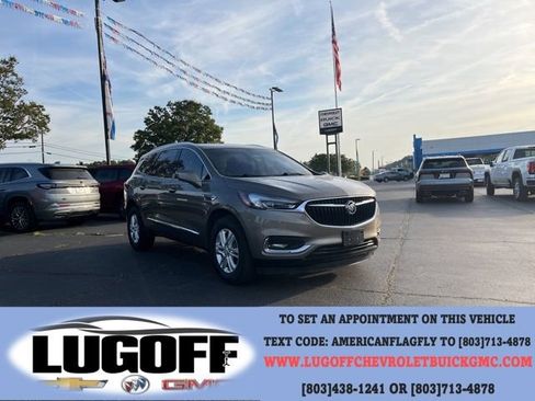 Used 2020 Buick Enclave Essence FWD image 1