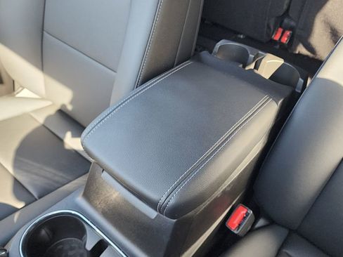 New 2026 GMC Canyon Elevation w/ Convenience Package AWD/4WD image 33