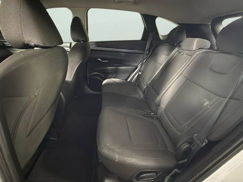 Used 2022 Hyundai Tucson SE image 25
