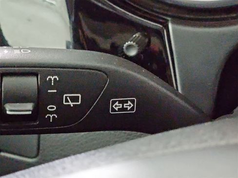 Used 2017 Mercedes-Benz GLS 550 4MATIC image 28