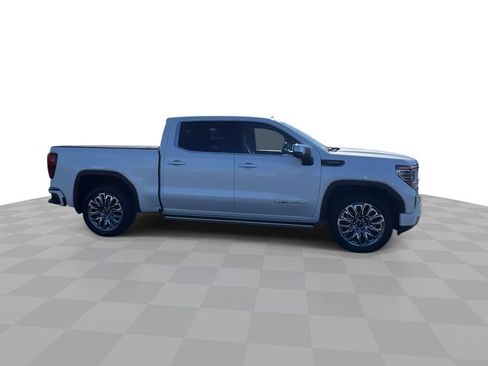 Used 2023 GMC Sierra 1500 Denali Ultimate AWD/4WD image 9