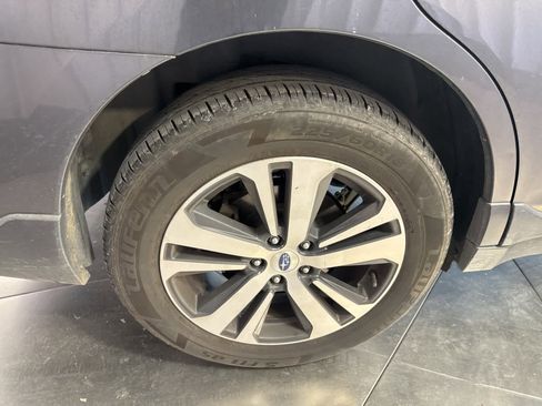 Used 2019 Subaru Outback 2.5i Limited image 16