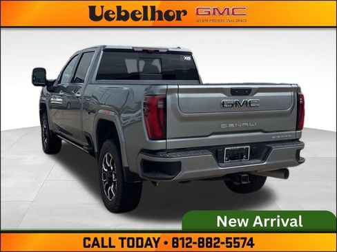 Used 2024 GMC Sierra 2500 Denali Ultimate w/ Max Trailering Package AWD/4WD image 6