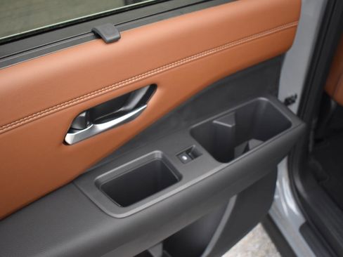 New 2026 Nissan Pathfinder Platinum image 51