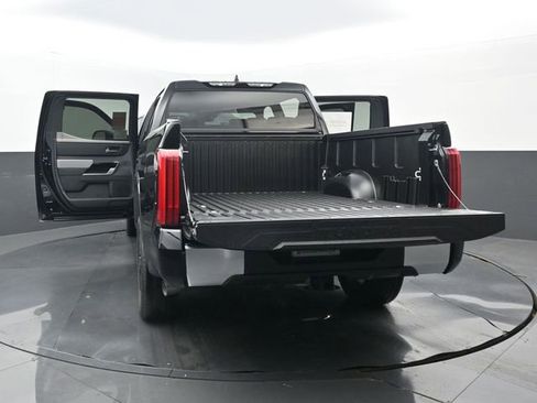 New 2026 Toyota Tundra Limited AWD/4WD image 34