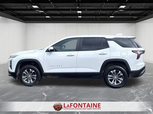 Used 2025 Chevrolet Equinox LT FWD image 7