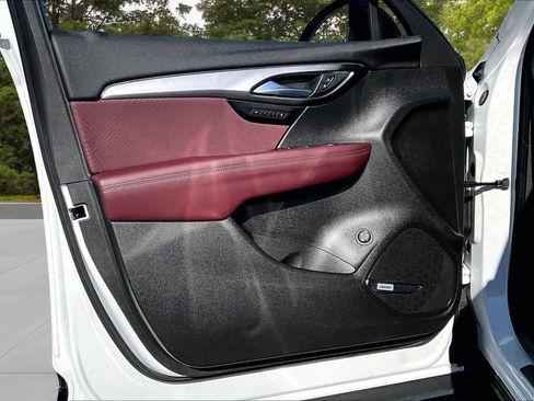 Used 2024 Buick Envision Sport Touring image 22