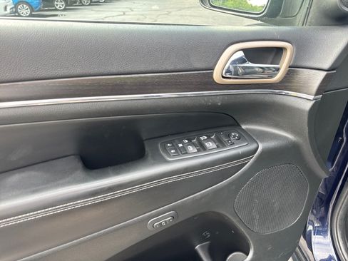 Used 2014 Jeep Grand Cherokee Limited AWD/4WD image 7
