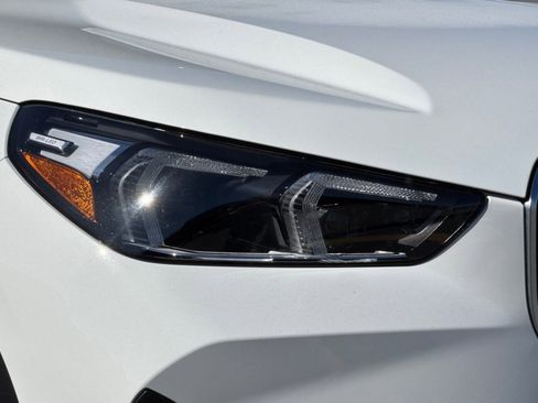 Used 2025 BMW X1 xDrive28i w/ Convenience Package image 11